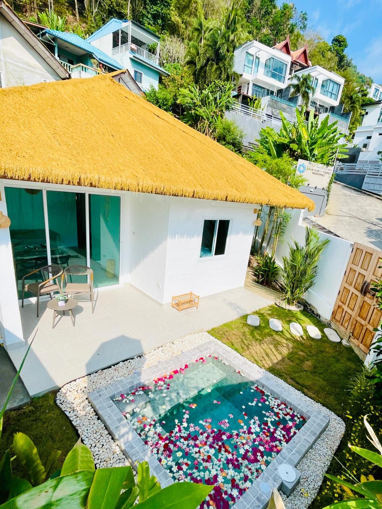 Baan Saint-Tropez Seaview Villas Kata Beach Kültér fotó