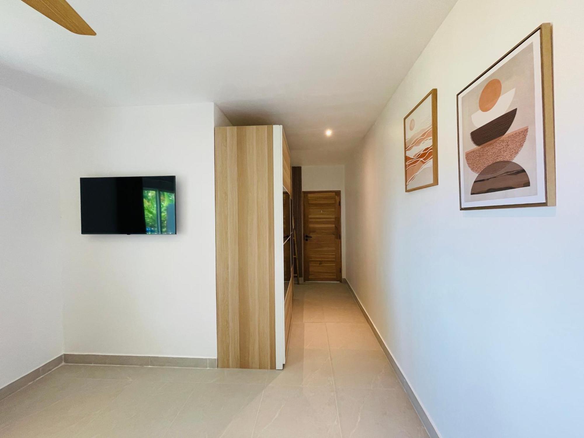 Baan Saint-Tropez Seaview Villas Kata Beach Kültér fotó