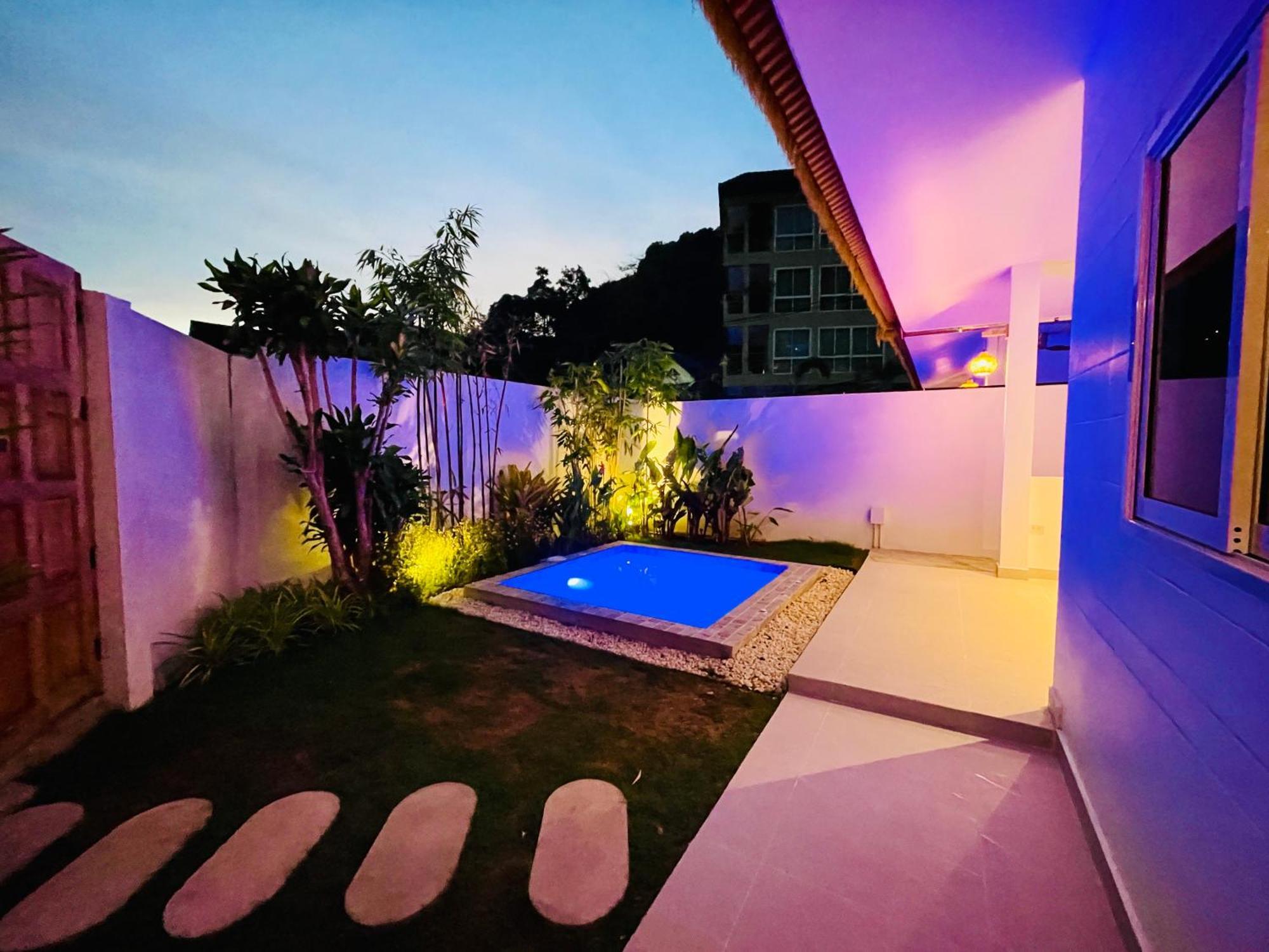 Baan Saint-Tropez Seaview Villas Kata Beach Kültér fotó
